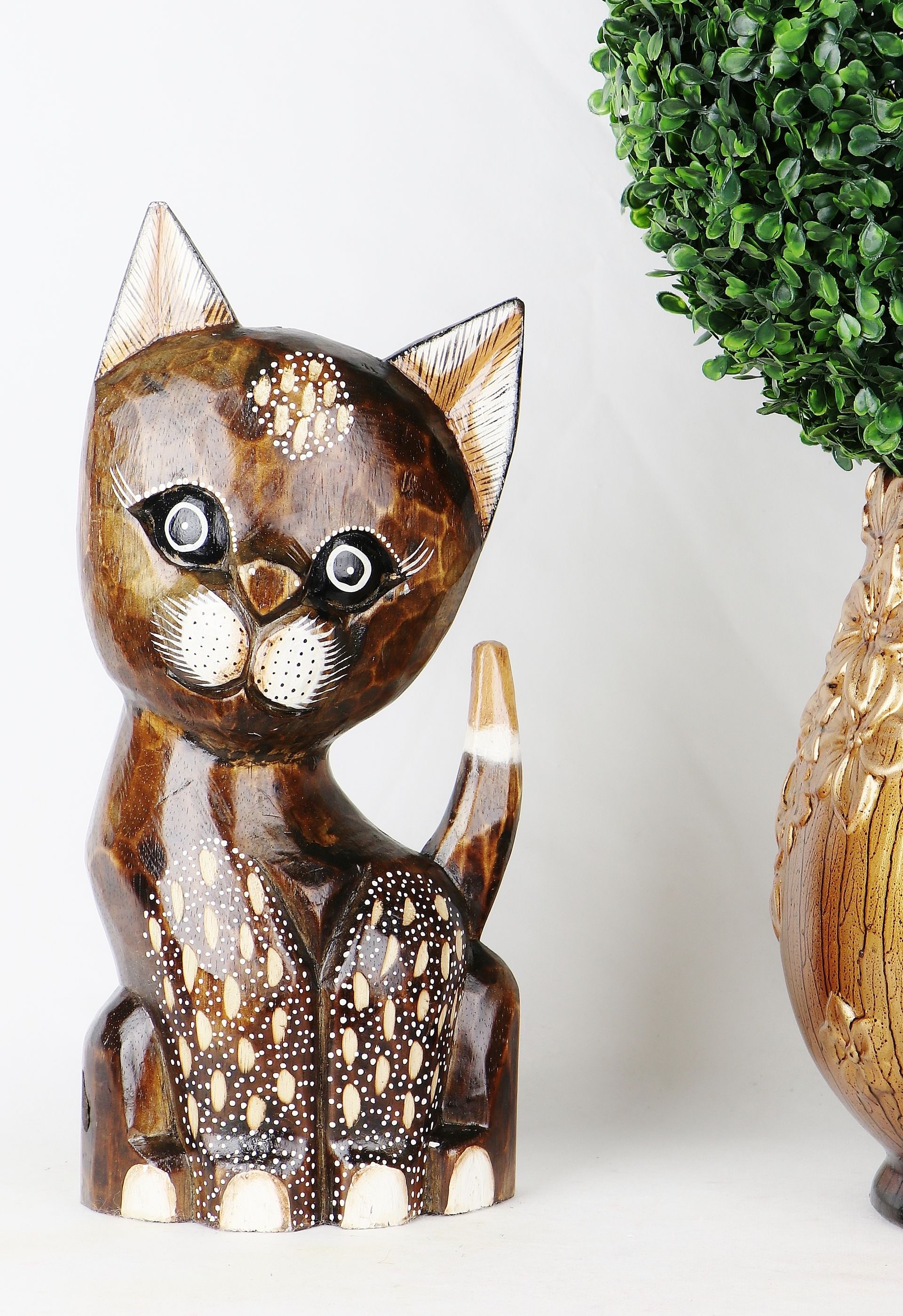 Levně Dřevěná dekorace kočka - Veronika