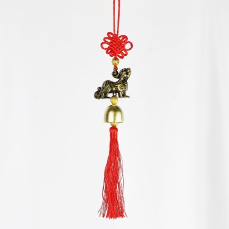 Ochranný čínský ověs – Kočka se Zvonkohrou